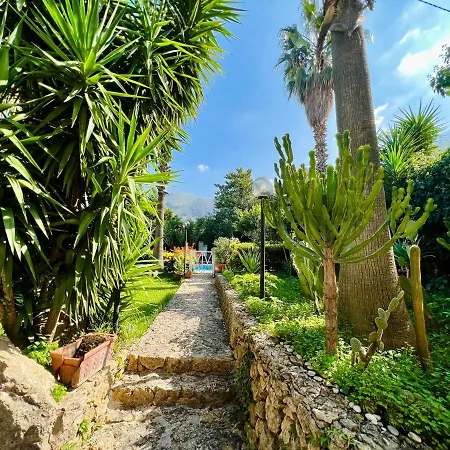 Talia Villa Carini