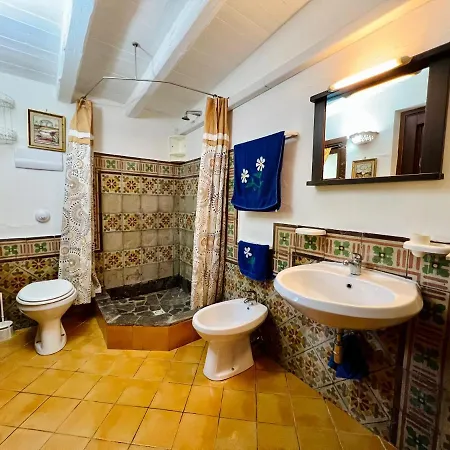 Talia Villa Carini